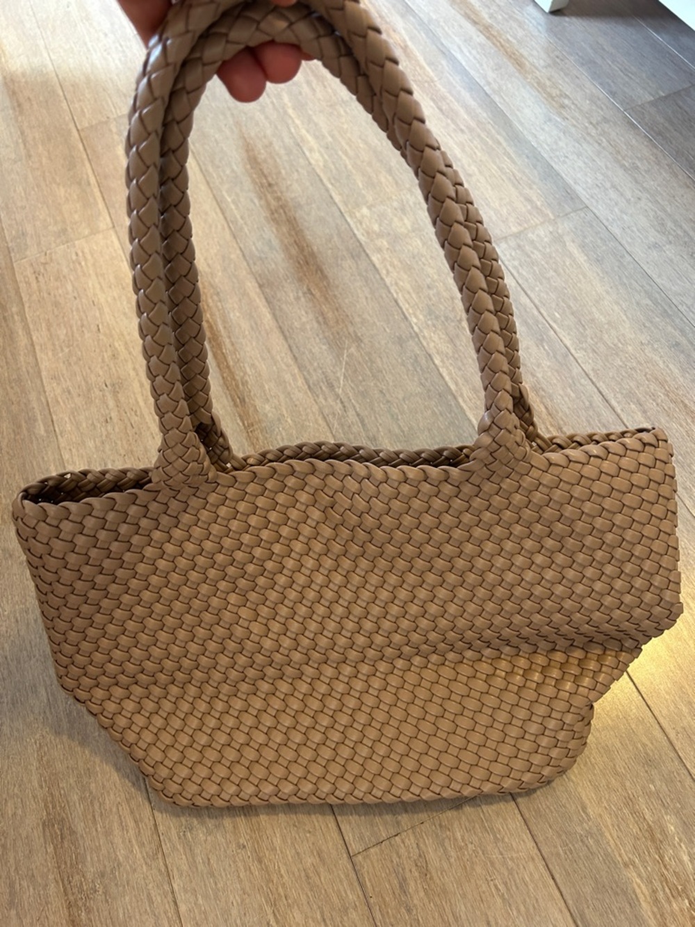 Beige Faux leather Woven Tote Handbag in Taupe mid size sturdy trendy bag - Picture 3 of 16